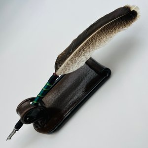 Quill Stand